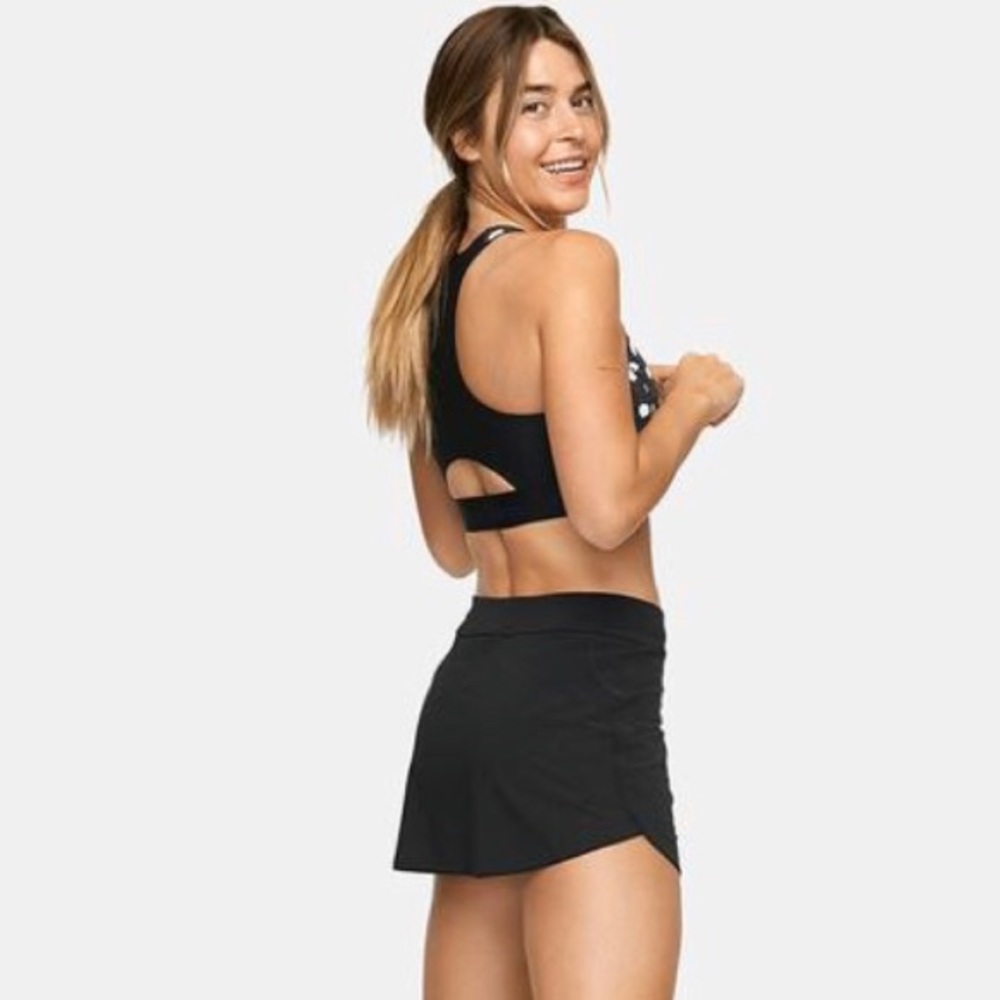NWT Outdoor Voices Exercise Skort LightSpeed Skort